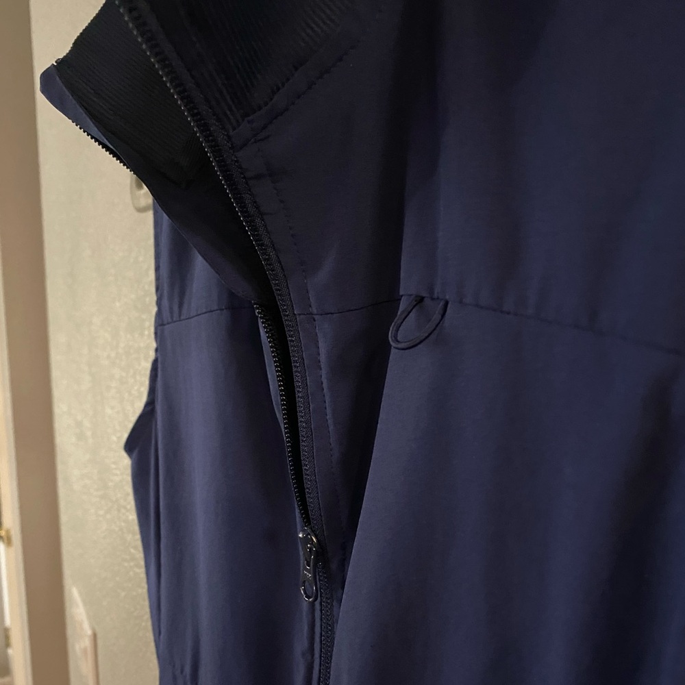 Hanes Women’s Navy Blue Comfort Fit Scrubs Vest Size Small - Picture 5 of 9